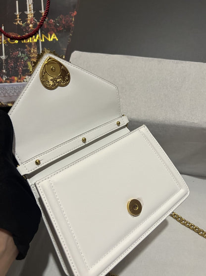 DG Small Devotion Bag In Plain White For Women 7.5in/19cm DG BB6711AV89380002