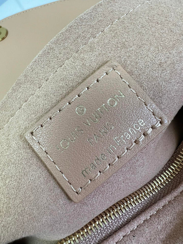 Ver Fashion Lu-Vi bags - 16992