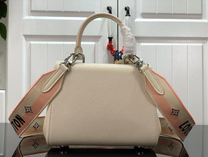 Ver Fashion Lu-Vi bags - 16996