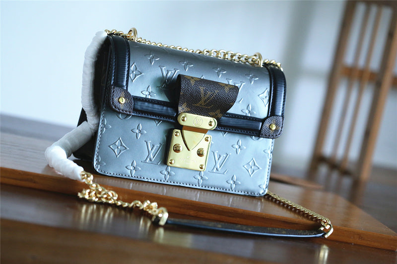 Ver Fashion Lu-Vi bags - 8048