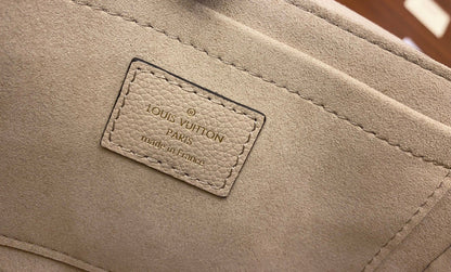 Ver Fashion Lu-Vi bags - 17235