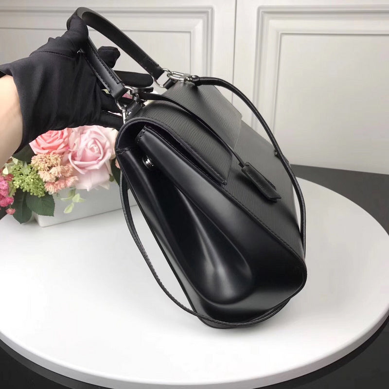 Ver Fashion Lu-Vi bags - 17095