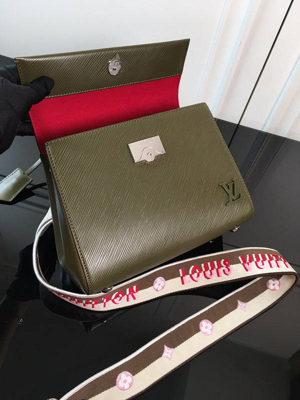 Ver Fashion Lu-Vi bags - 17104