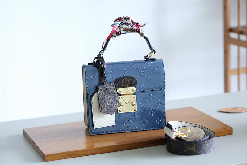 Ver Fashion Lu-Vi bags - 8050