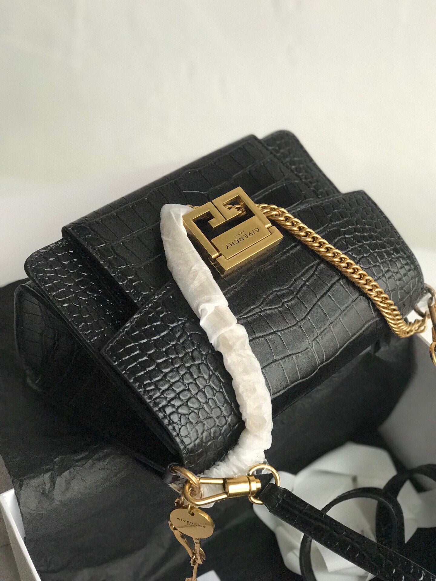 gv GV3 Bag Black For Women, Handbags, Shoulder Bags 11.4in/29cm GVC
