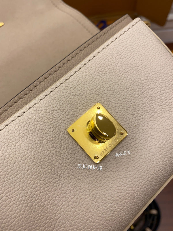 Ver Fashion Lu-Vi bags - 17235