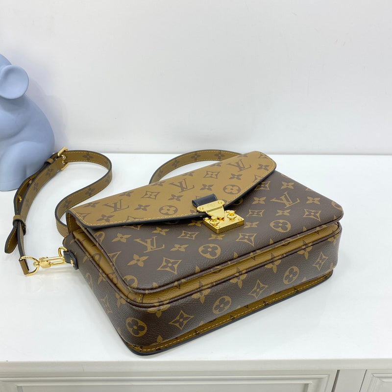 Ver Fashion Lu-Vi bags - 17170