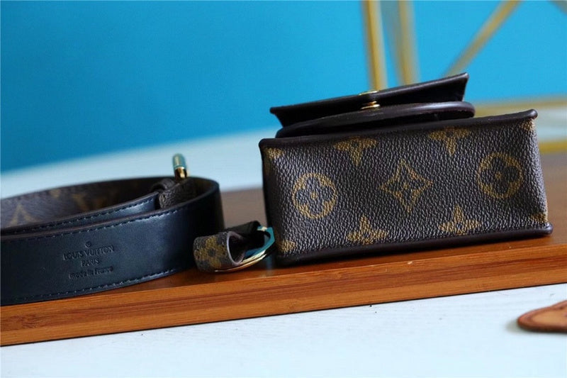 Ver Fashion Lu-Vi bags - 10795