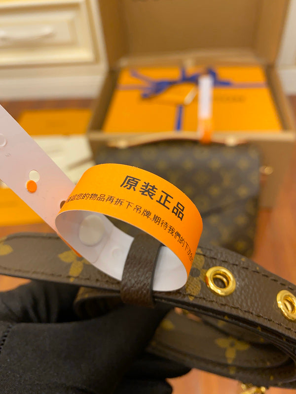 Ver Fashion Lu-Vi bags - 17059