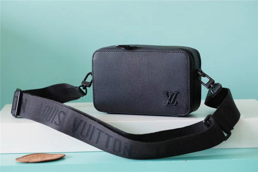 Ver Fashion Lu-Vi bags - 10240