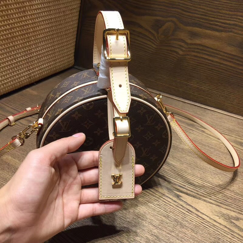 Ver Fashion Lu-Vi bags - 17911