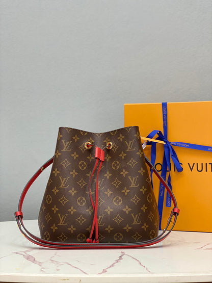 Ver Fashion Lu-Vi bags - 17604