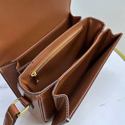 CL CLASSIQUE TRIOMPHE BAG in shiny calfskin