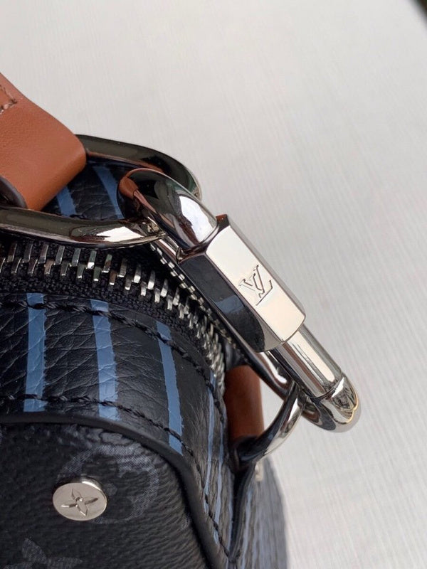 Ver Fashion Lu-Vi bags - 17736