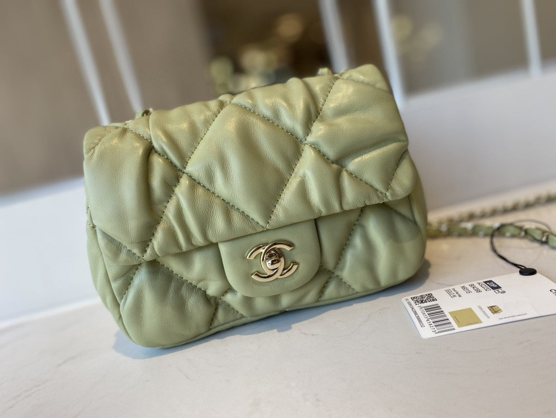 ChanelSmall Flap Bag Gold Hardware Green For Women, Women’s Handbags, Shoulder Bags 7.5in/19cm AS2232