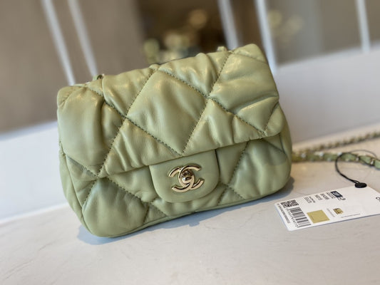 ChanelSmall Flap Bag Gold Hardware Green For Women, Women’s Handbags, Shoulder Bags 7.5in/19cm AS2232