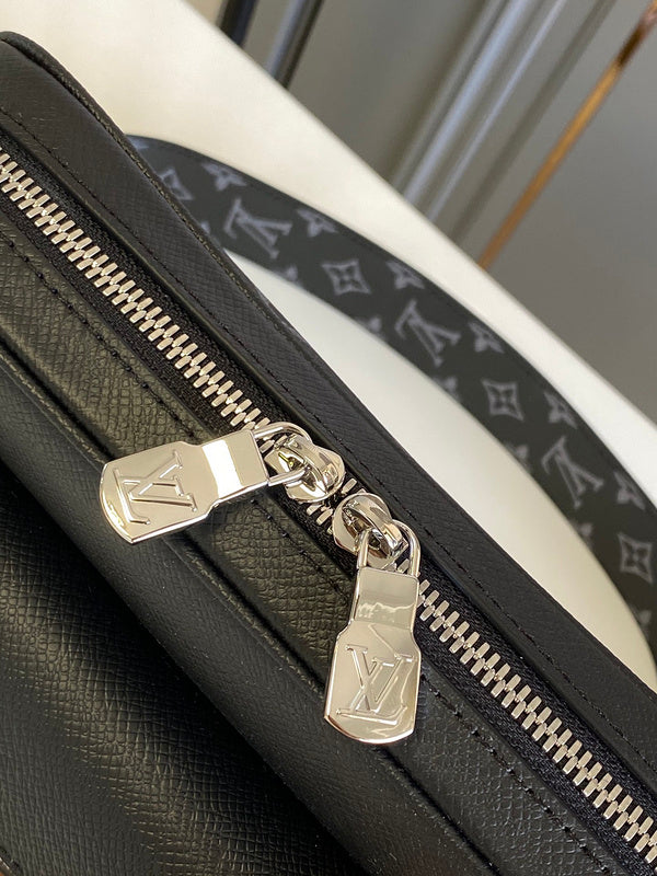 Ver Fashion Lu-Vi bags - 16999