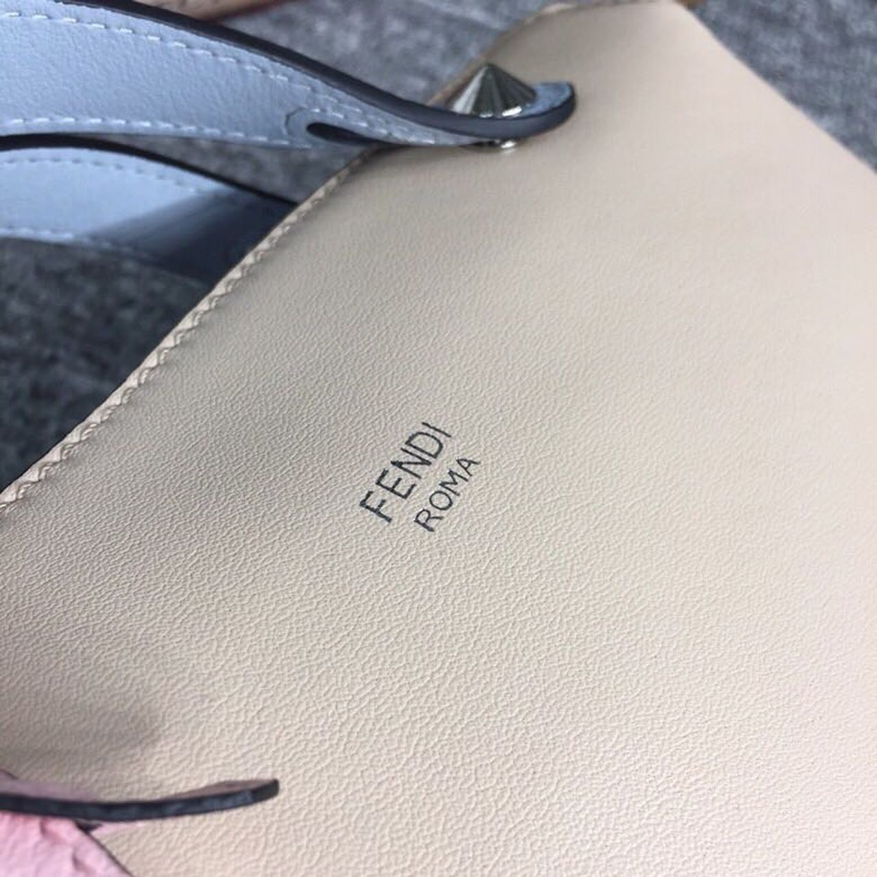 FI By The Way Medium Bag Beige For Women, Women&#8217;s Handbags, Shoulder And Crossbody Bags 10.6in/27cm FF 8BL1461