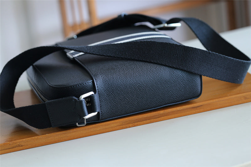 Ver Fashion Lu-Vi bags - 10480