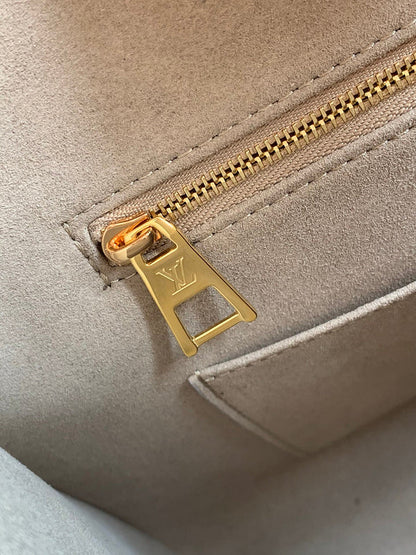 Ver Fashion Lu-Vi bags - 17165