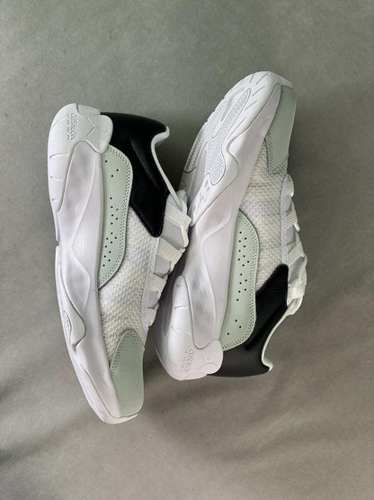 Designer Air Jordan 11 CMFT Low 'Barely Green' CW0784-300