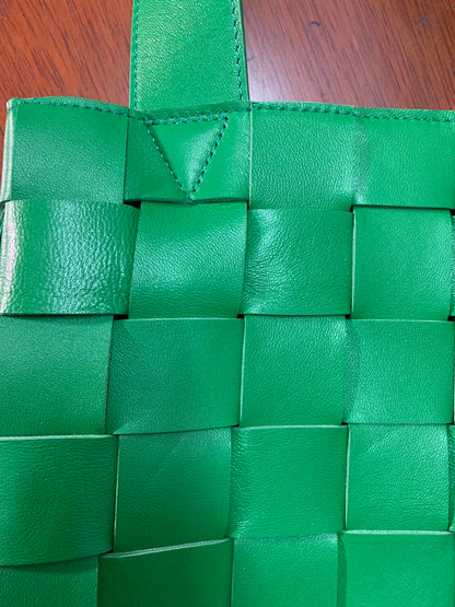 BV Shoulder Bag Nappa Green, For Women, Women’s Bags 12.9in/33cm