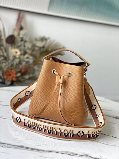 Ver Fashion Lu-Vi bags - 17534