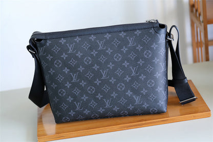 Ver Fashion Lu-Vi bags - 10500