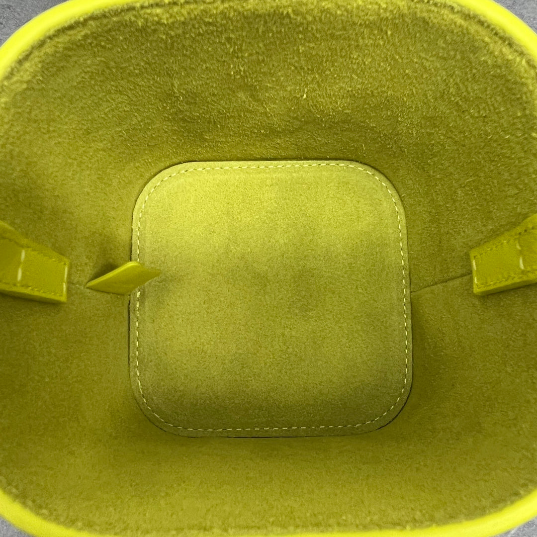 CE Small Box Cuir Triomphe Yellow For Women 4in/11cm 