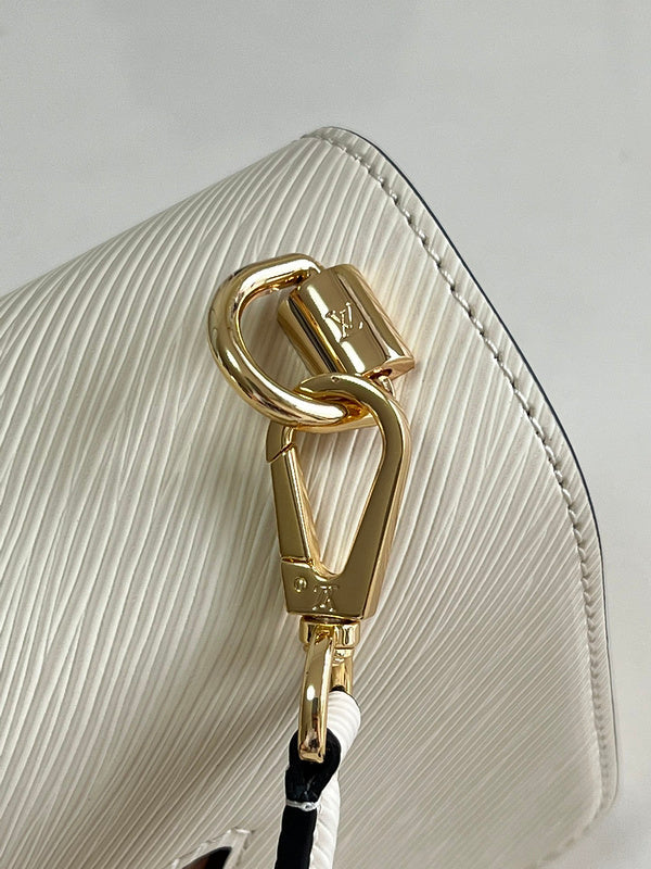 Ver Fashion Lu-Vi Bags - 16614