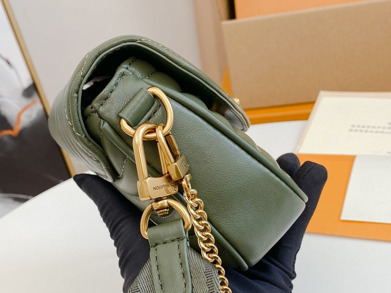 Ver Fashion Lu-Vi bags - 17579
