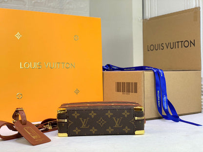 Ver Fashion Lu-Vi bags - 17496
