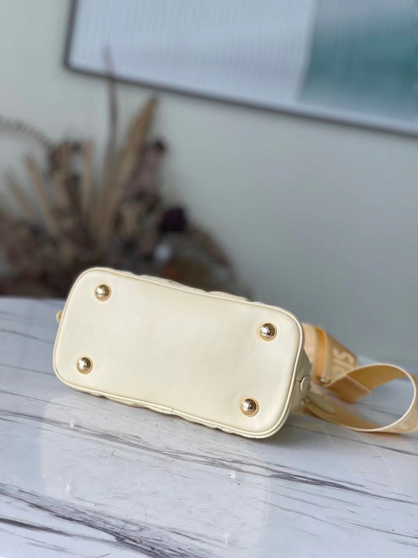Ver Fashion Lu-Vi Bags - 16616