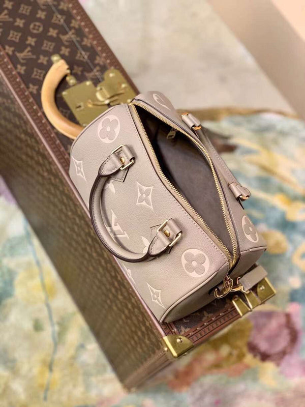 Ver Fashion Lu-Vi bags - 17458