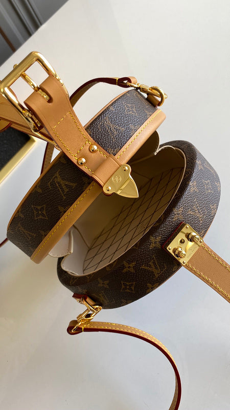Ver Fashion Lu-Vi Bags - 16975