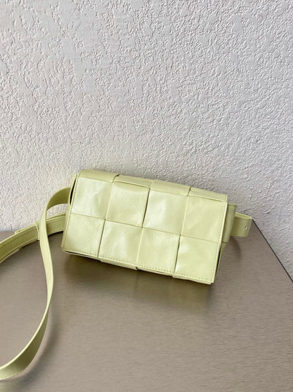 BV Cassette Belt Bag Lemon, For Women, Bags 7.1in/18cm 651053VCQ729413