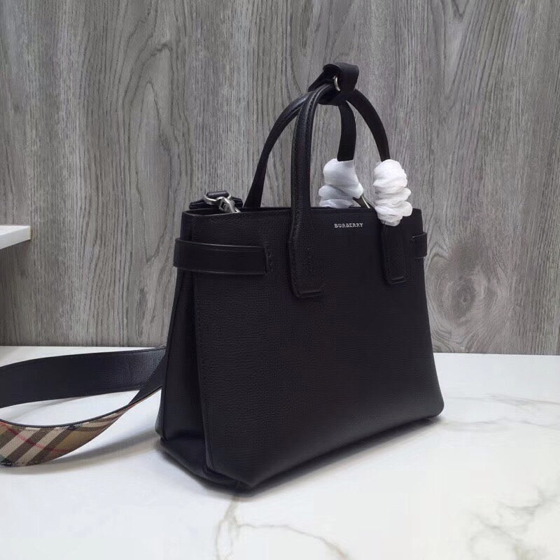 BB The Small Banner Bag Black For Women, Bags 10.6in/26cm