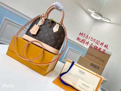 Ver Fashion Lu-Vi bags - 17741