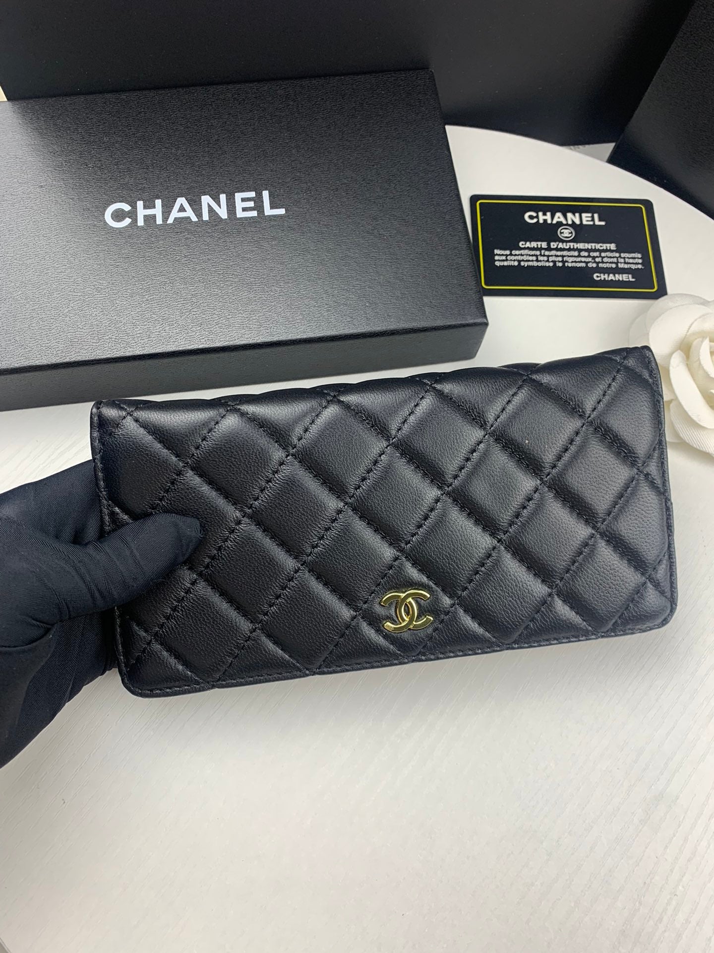 CHL BLACK QUILTED LAMBSKIN CLASSIC LONG FLAP WALLET 19.5CM