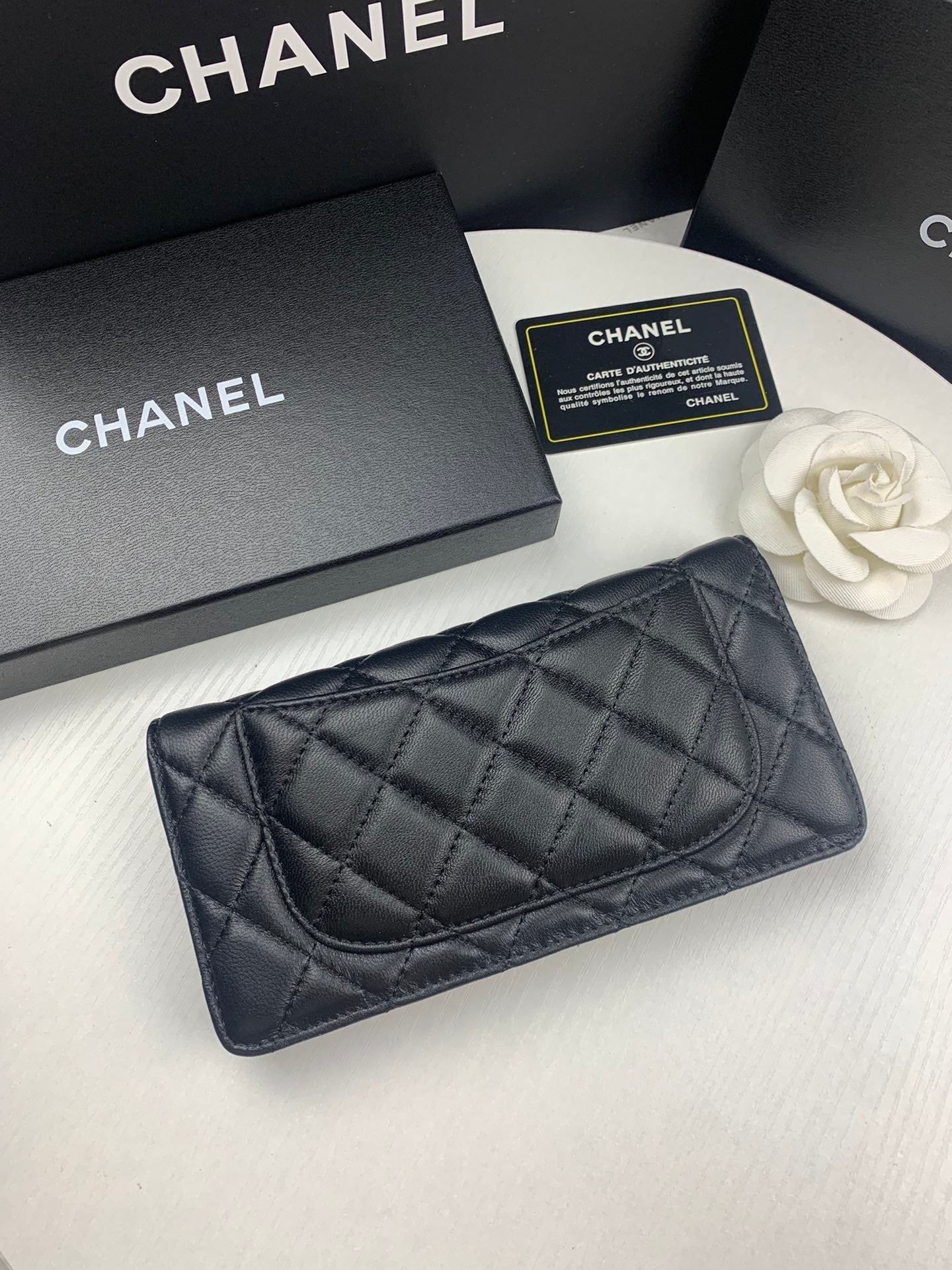 CHL BLACK QUILTED LAMBSKIN CLASSIC LONG FLAP WALLET 19.5CM
