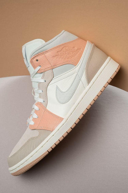 Designer Air Jordan 1 Mid CV3044 100