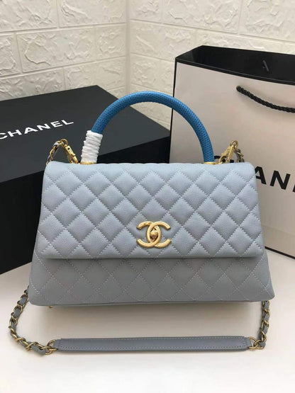 CHL LARGE FLAP BAG WITH TOP HANDLE LIGHT GREY