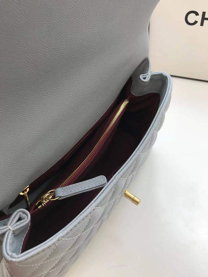 CHL LARGE FLAP BAG WITH TOP HANDLE LIGHT GREY