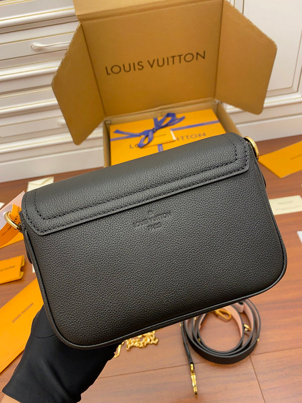 Ver Fashion Lu-Vi bags - 17234
