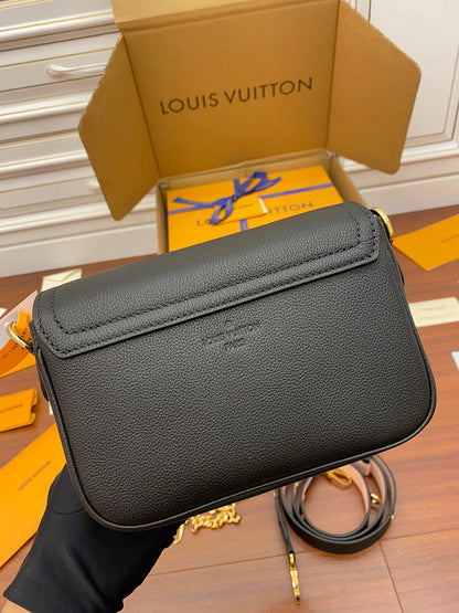 Ver Fashion Lu-Vi bags - 17234
