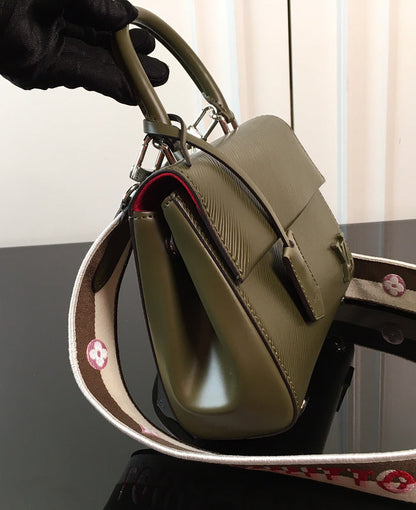 Ver Fashion Lu-Vi bags - 17102
