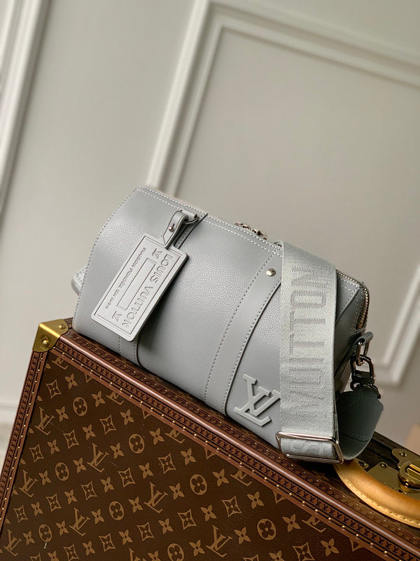 Ver Fashion Lu-Vi bags - 17042