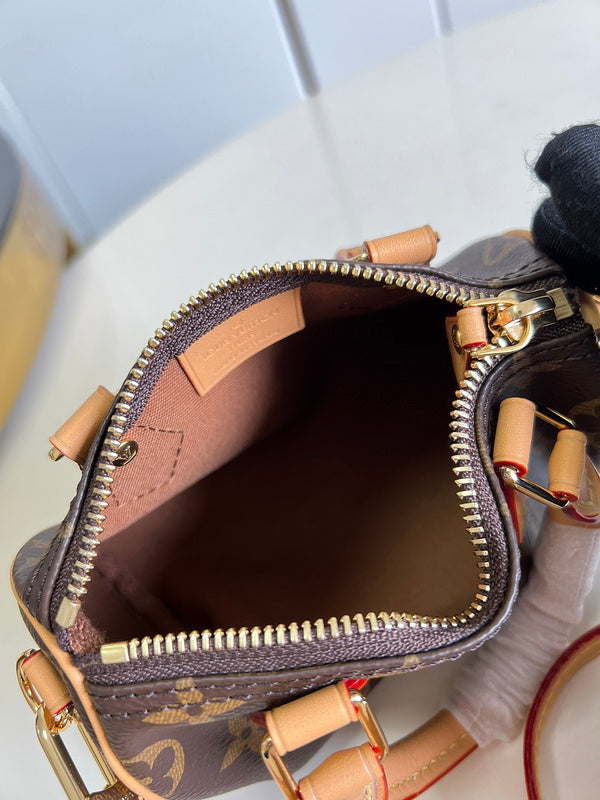 Ver Fashion Lu-Vi bags - 17022