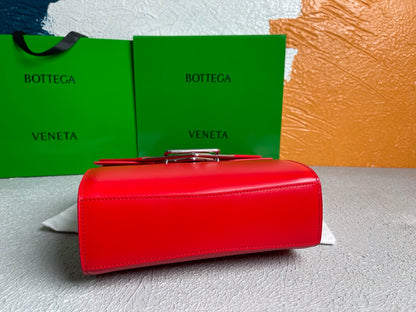 BV Clip Bag Red, For Women, Women’s Bags 9in/23cm