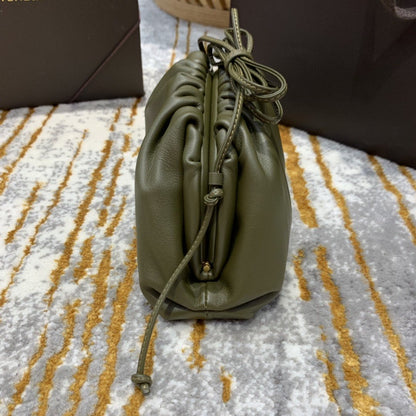 BV Mini Pouch For Women 8.6in/22cm
